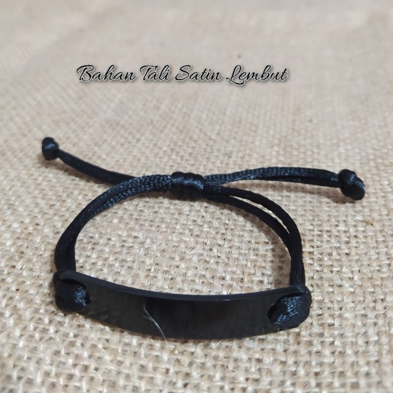 (Perlusin) Gelang Plat Hitam Polos Tali Korea Untuk Ukir Nama