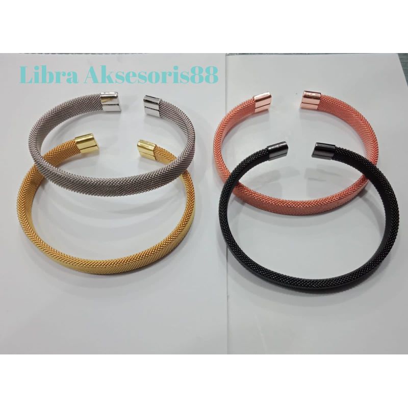 Gelang Titanium Bangle Stainless Wanita Classic Trendy
