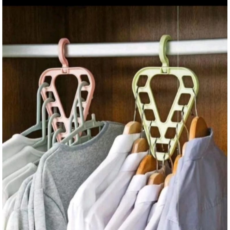 MAGIC HANGER 9 IN 1 LUBANG BENTUK LOVE / GANTUNGAN BAJU 9 LUBANG BENTUK LOVE