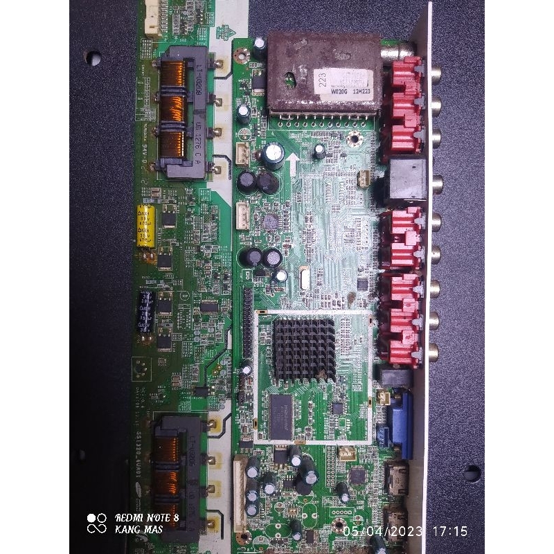 MB LCD POLYTRON 32T15/12/25W