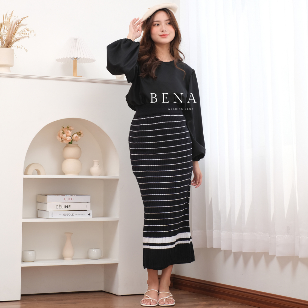 Camilia Skirt - Wearing BENA