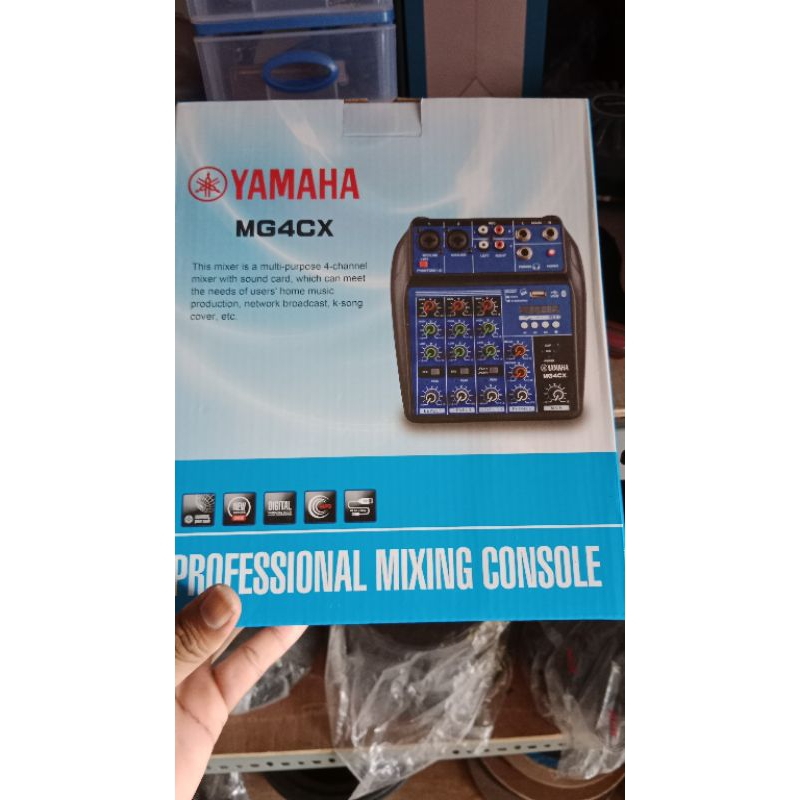 MIXER YAMAHA MG4CX