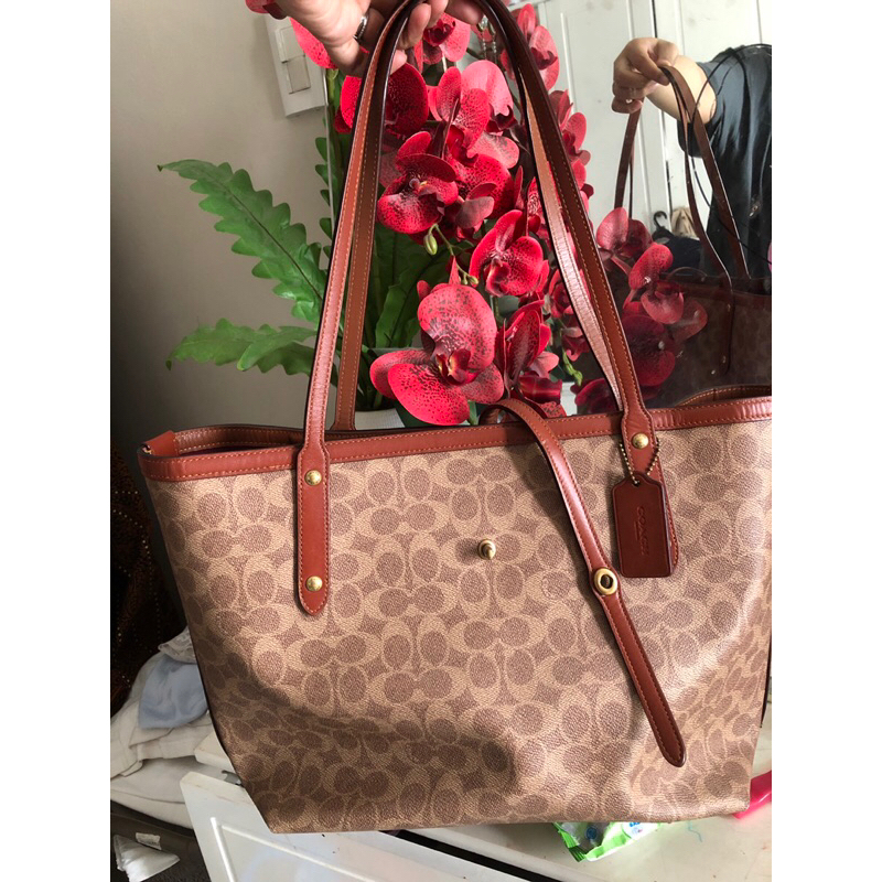 tote bag coach signature