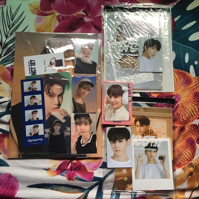 season greeting nct 127 photopack doyoung taeyong md pink christmas jungwoo pp sg23 sg22 4x6 photose