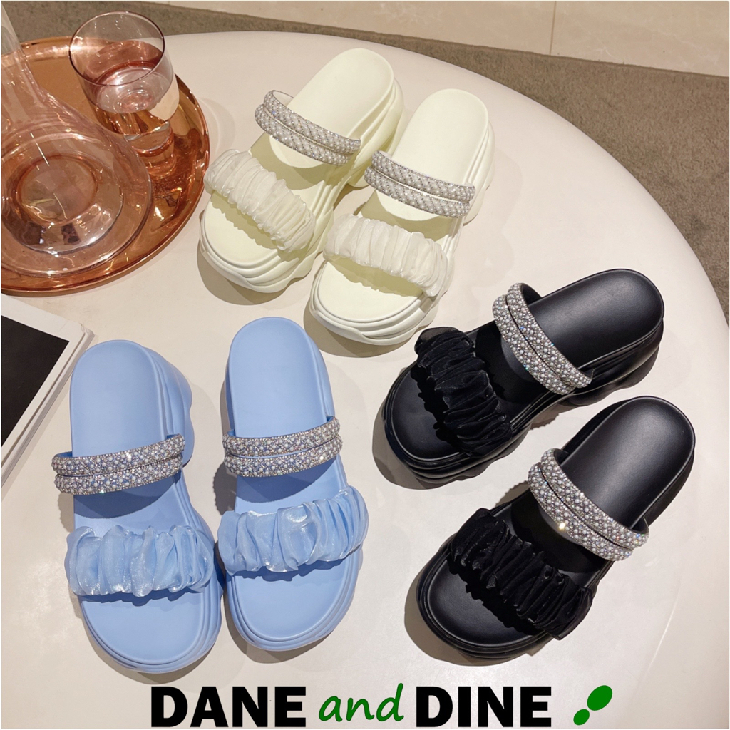 Terbaru Sandal Wedges 8 cm Wanita  Dane and Dine -WH209