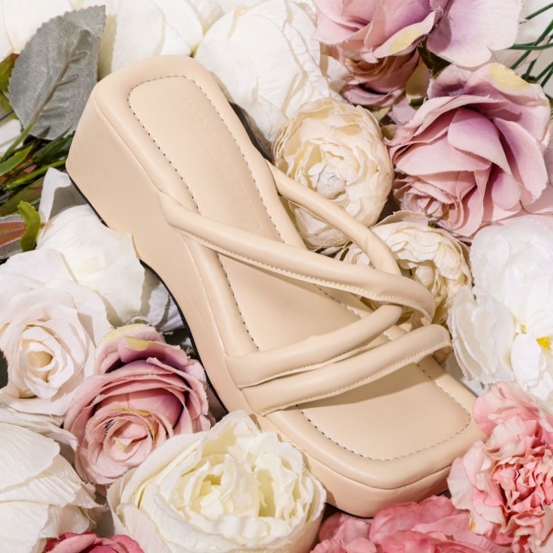 MENDY DRANATHA HEELS WANITA