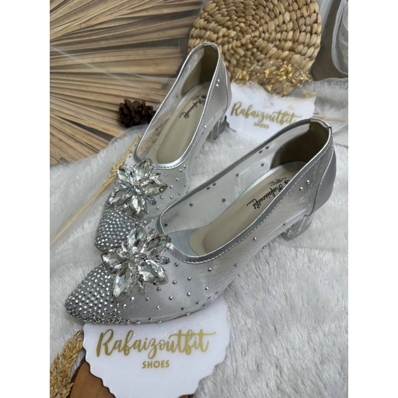 sepatu pesta wedding silver 5cm kaca