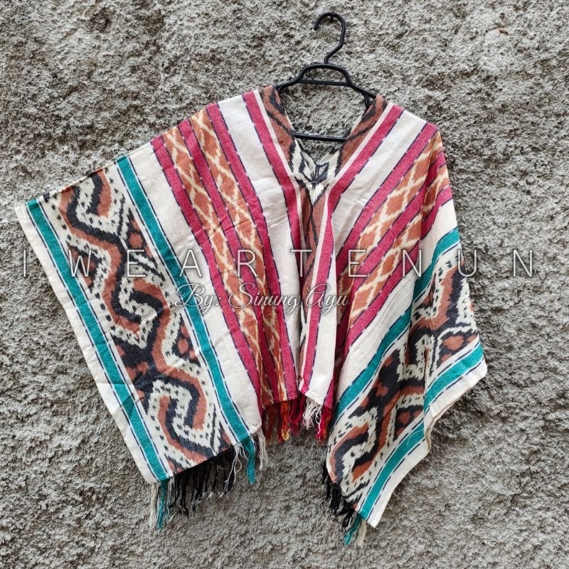 BLOUSE TENUN IKAT KHAS LOMBOK