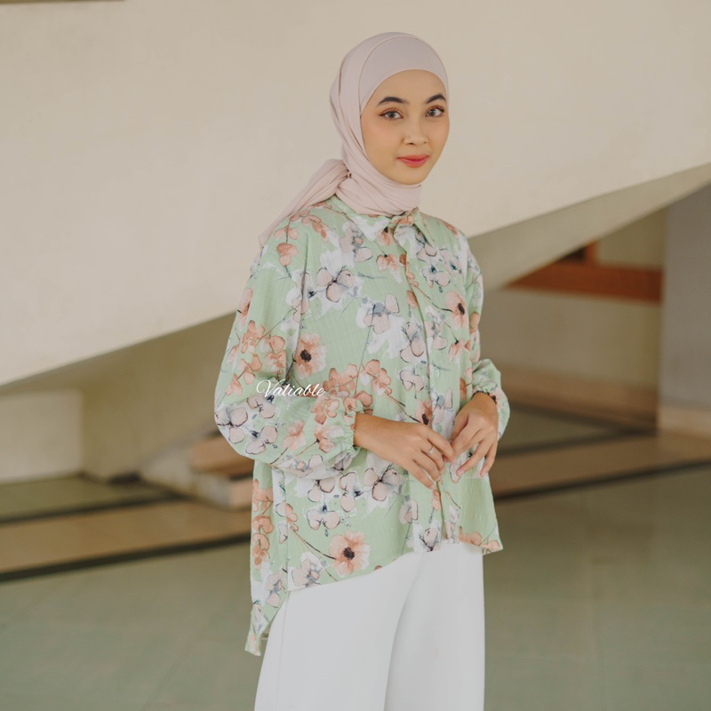 Splash Floral Pattern Shirt Valiable (No Restock)