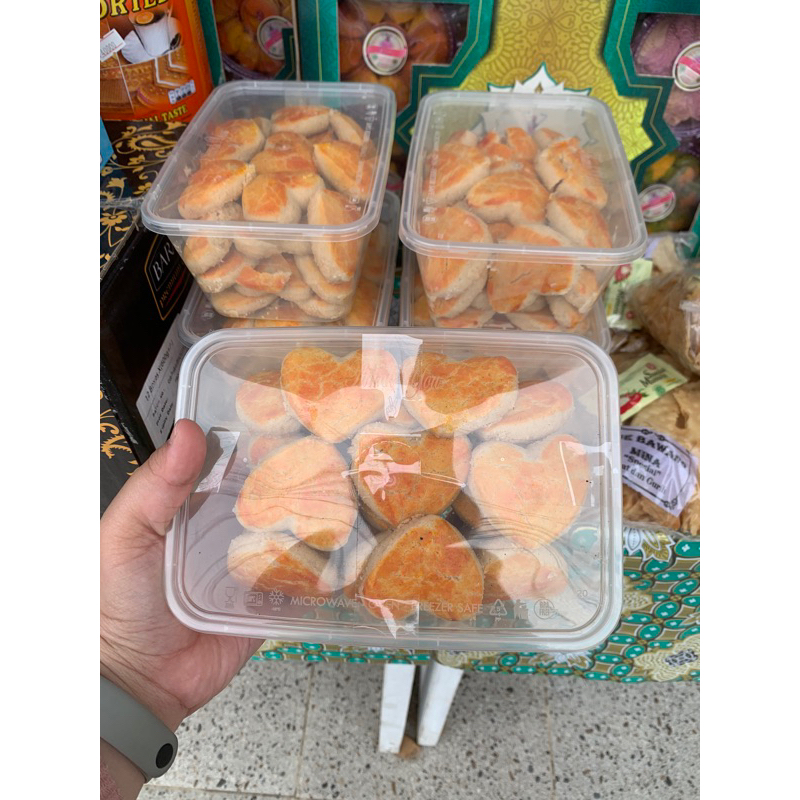 

KUE KACANG NYAMAN BANAR (BOX)