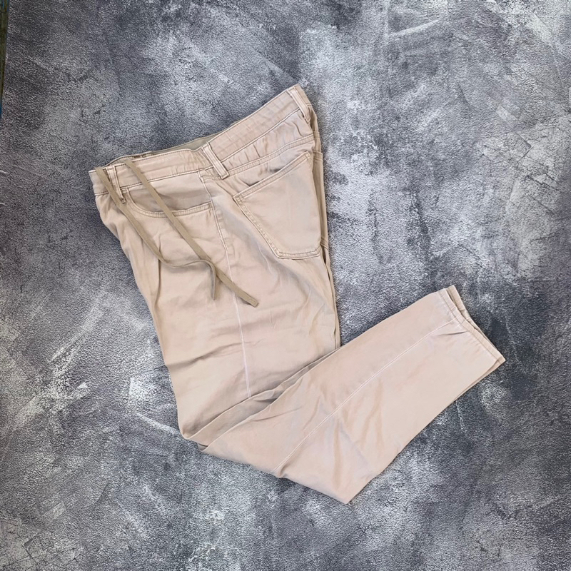 Chinos Pants Cream by Uniqlo M 31 | Celana Chino Coklat Susu Uniqlo