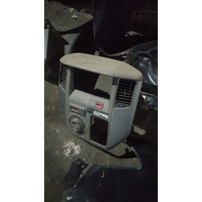 Panel Tape Panel AC Daihatsu Luxio original