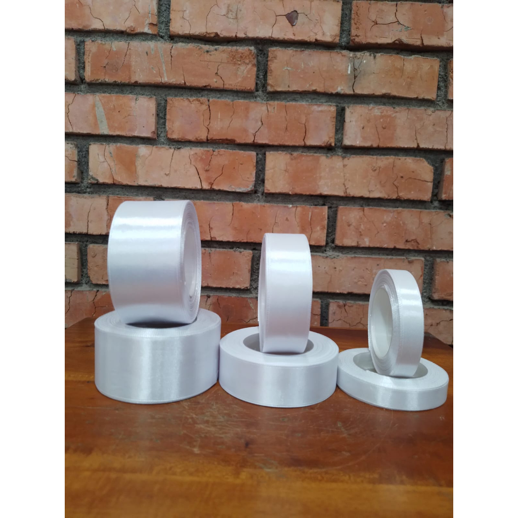 

Pita Satin Putih 0,5 inch, 1 inch, 1,5 inch