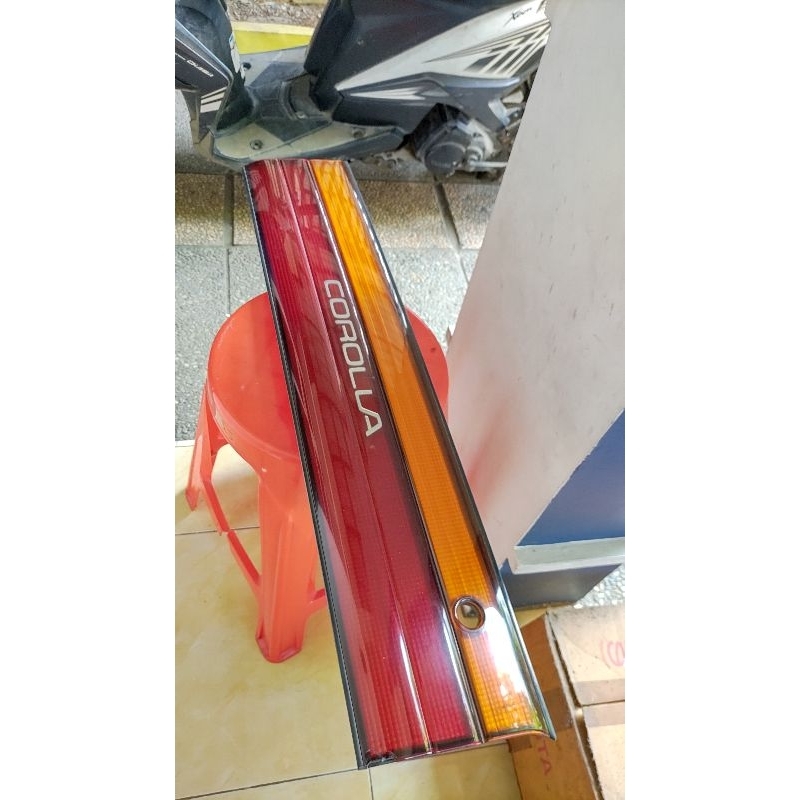 SET STOP LAMP + GARNIS KOITO JAPAN GREAT COROLLA 92-93