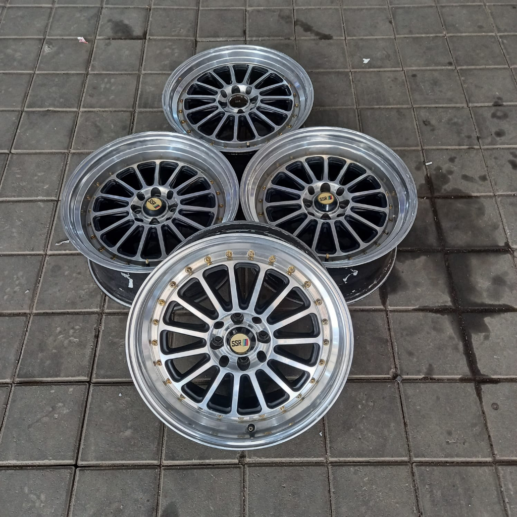 VELG MOBIL BEKAS COPOTAN VIOS MODEL SSR RING 17 BISA BUAT VIOS AVANZA YARIS