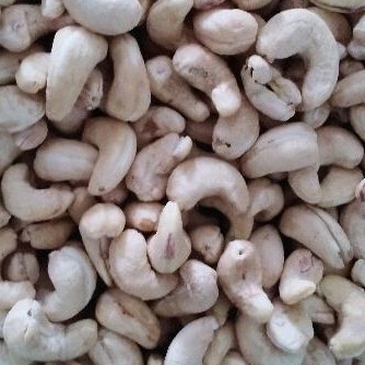 

KACANG METE MENTAH GRADE BIASA