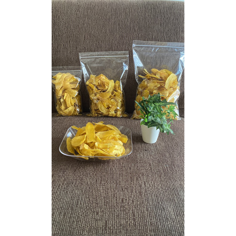 

Keripik Pisang Asin 240 Gram