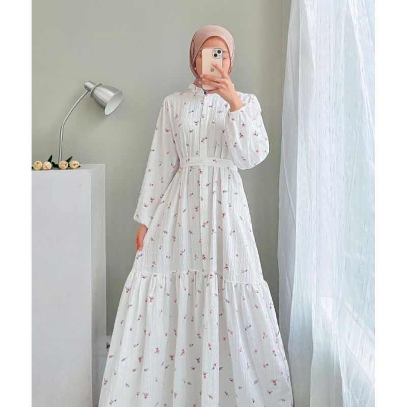 READY SOON LILY DRESS BROKEN WHITE BY EDMEE OUTFIT