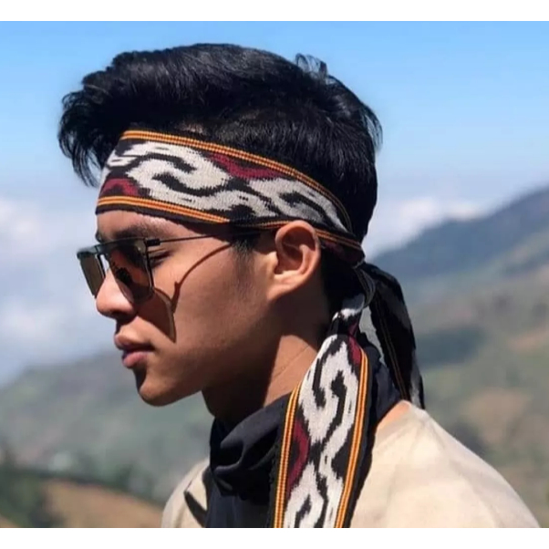 Ikat kepala tenun khas dayak kalimantan / syal tenun khas dayak