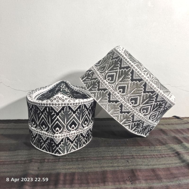 Peci Oman Bangladesh merek As-syarif peci bayi umur 1/2 tahun