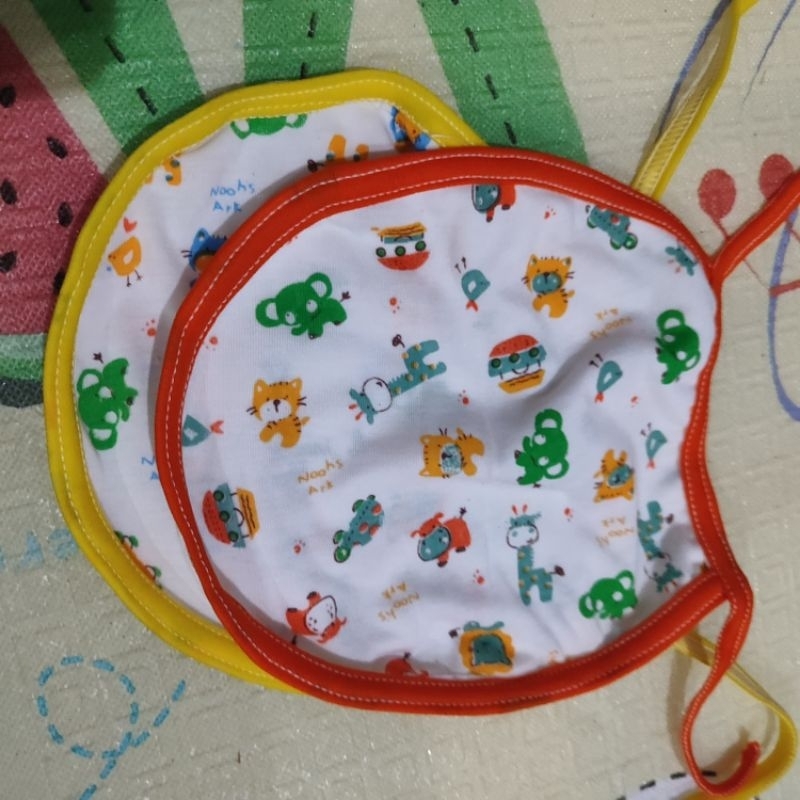 Celemek Bayi / Tatakan Makan / Tadah Liur / Slebber