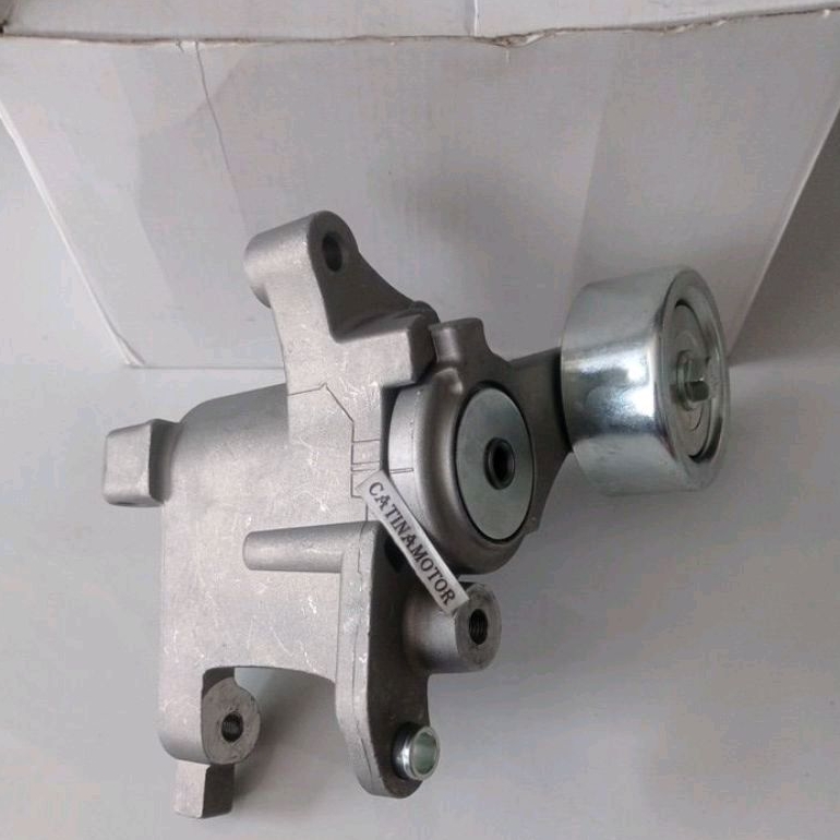 TENSIONER ASSY INNOVA DIESEL