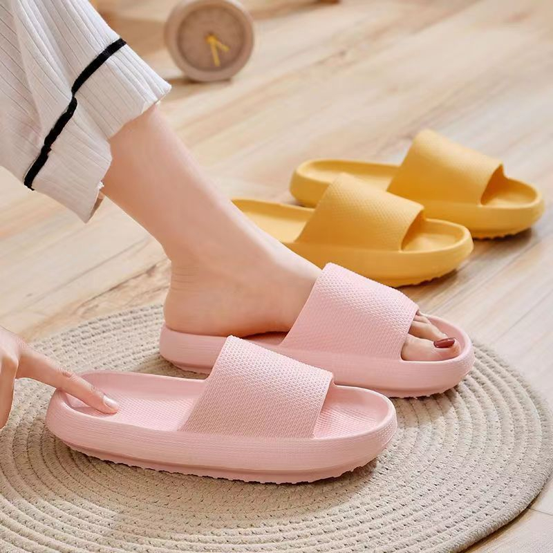 DOMMO - D5783 Sandal Rumah Berkualitas Sandal Kamar Mandi SD04 Berbahan Empuk Sandal Karet Wanita Pria Couple