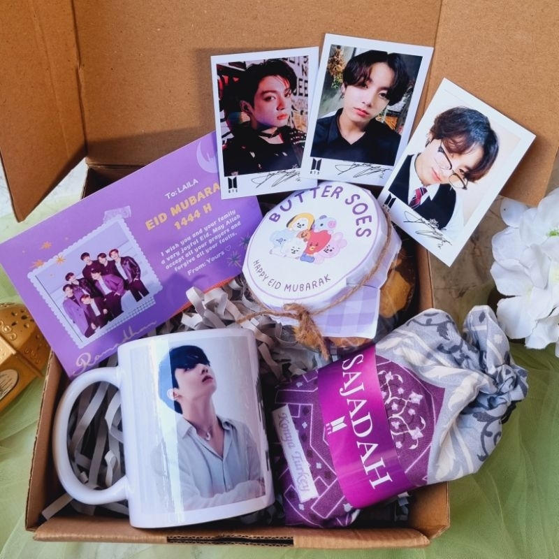 

Hampers Lebaran BTS / Parcel Idul Fitri BTS Army