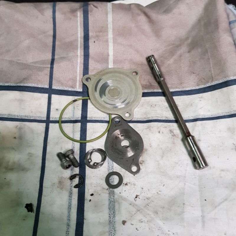 pompa oli oil pump as axle cover ktm250sxf ktm250 sxf ktm 250 2013 2014 ori copotan 2105