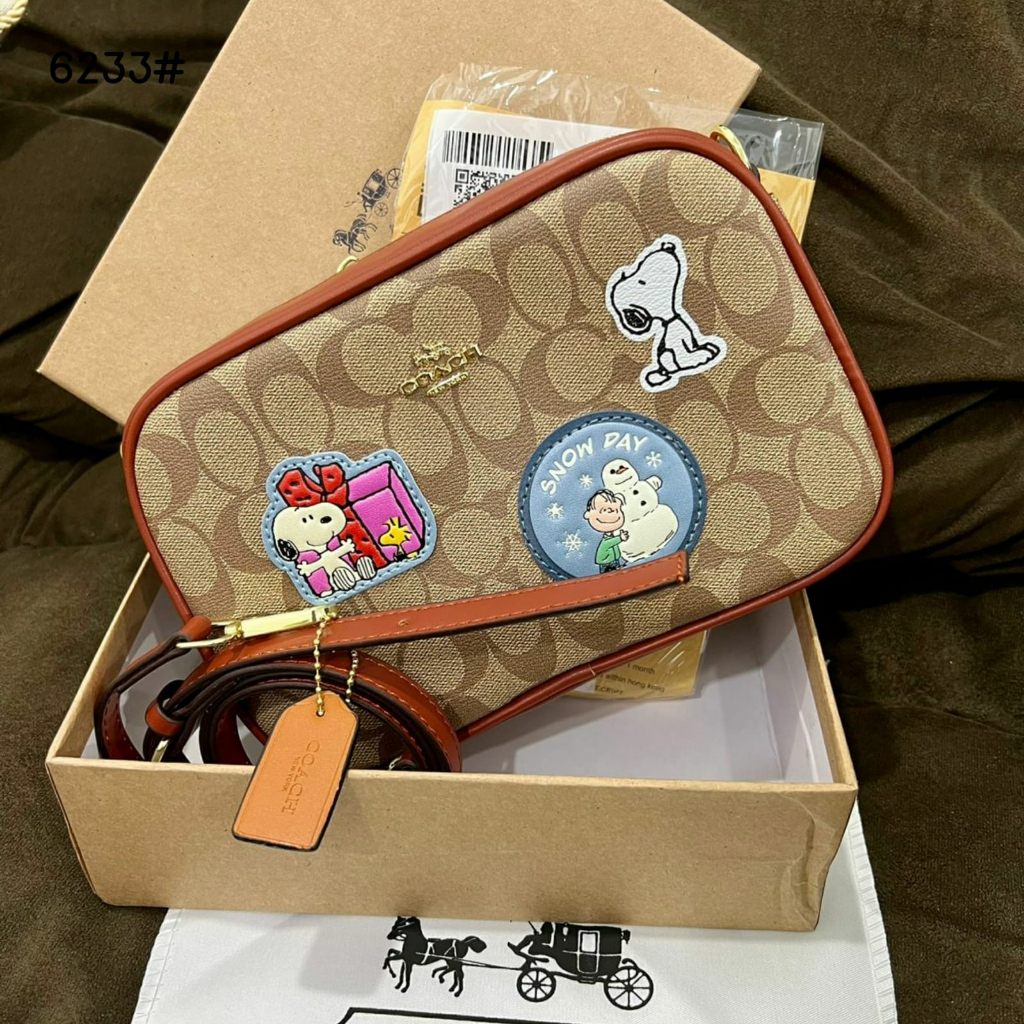 Coa X Peanuts Mini Jamie Camera Bag's 6233