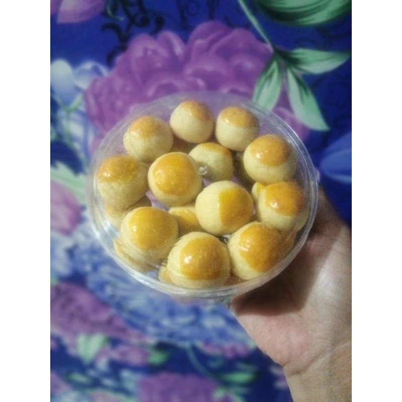 

Nastar wisman/kue kering 250 gram (1/4kiloan dalam stoples)