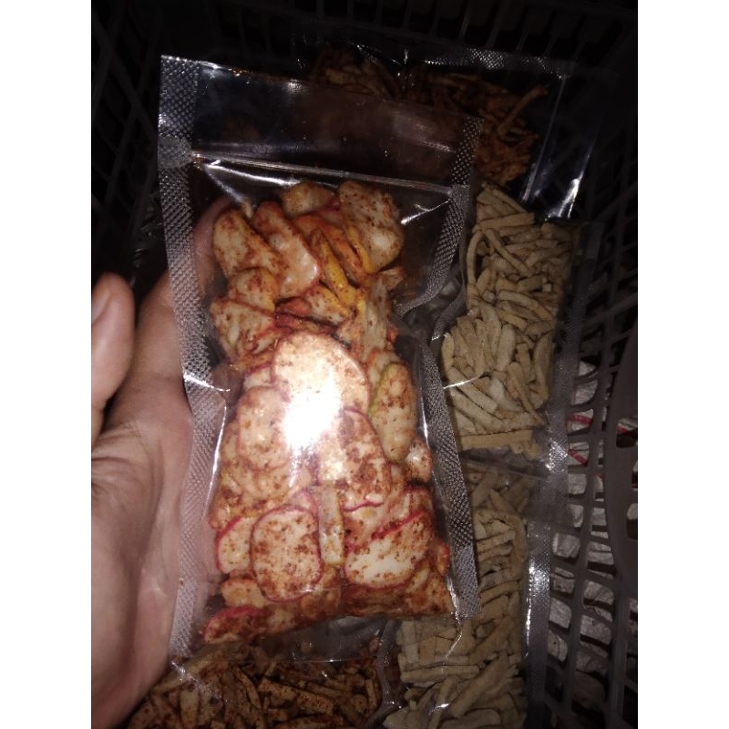

kerupuk pedas daun jeruk