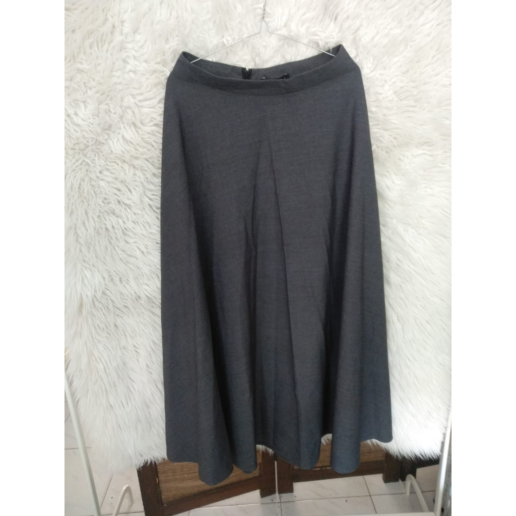 ROK WANITA RANI HATTA | PL GOOD CONDITION