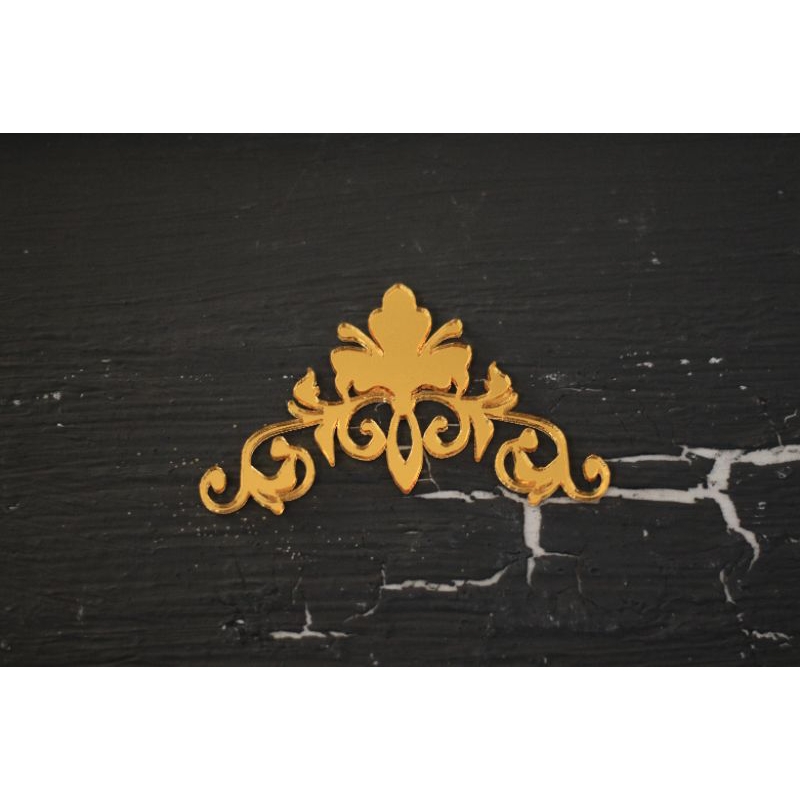sudut ornament bahan akrilik / sudut siku emas / hiasan mahar akrilik