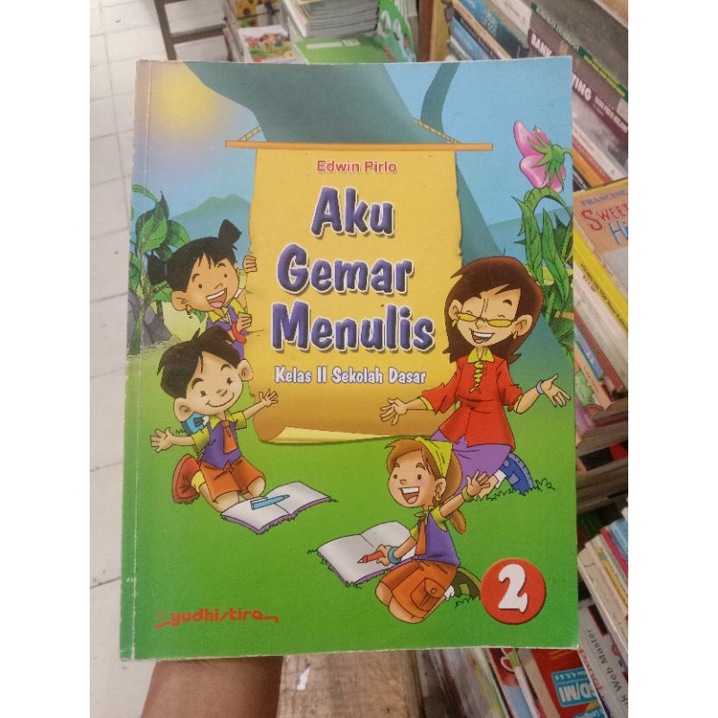 Aku Gemar Menulis 2 SD.