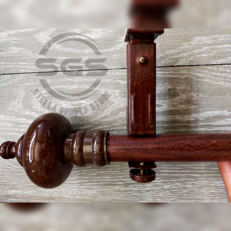 BATANG GORDEN MOTIF  SRAT KAYU / TIANG GORDEN / REL GORDEN