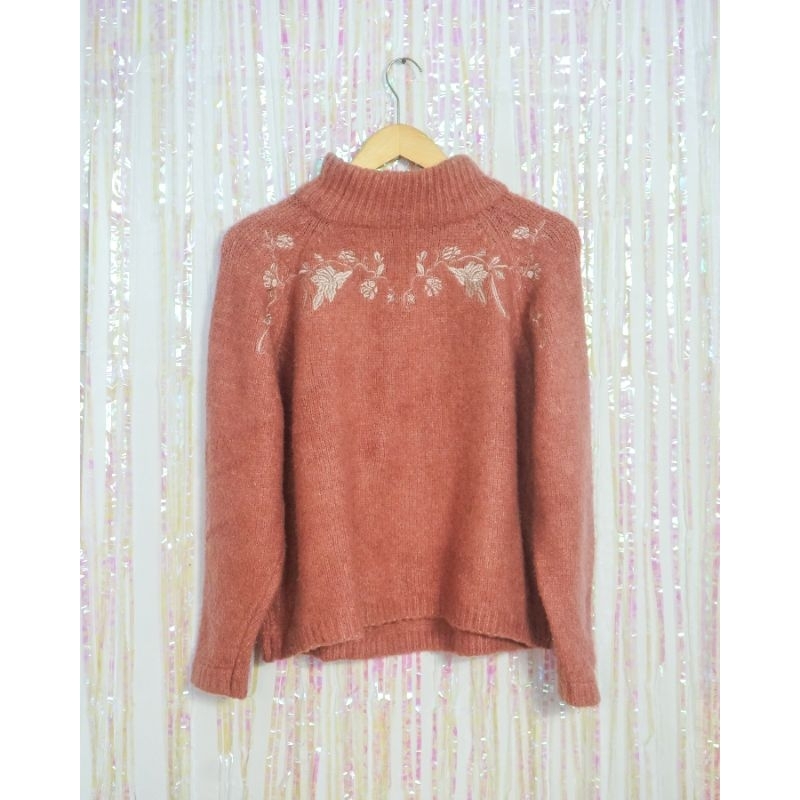 Preloved Knit Sweater | Sweater Rajut  Bordir | Semi Turterneck