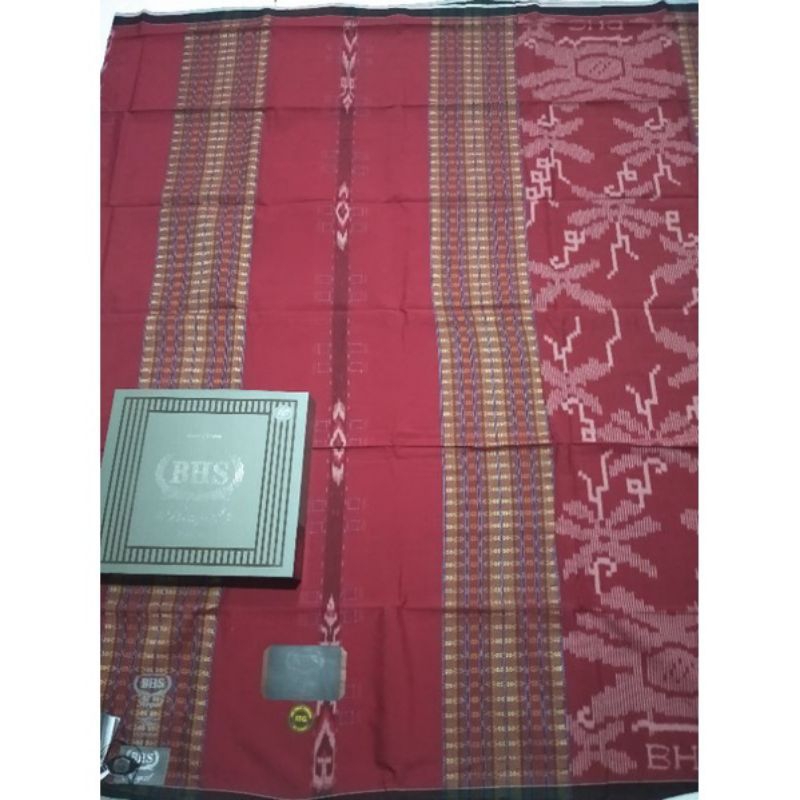 Sarung sutra mix BHS Royal ITG merah kualitas Silver