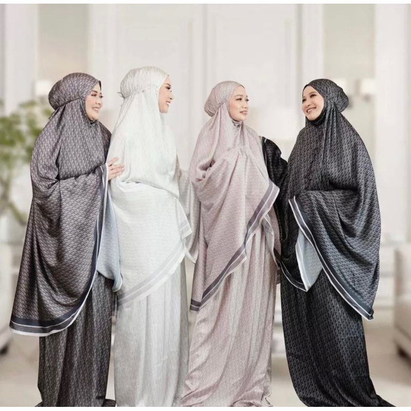 Mukena Signature Monogram VanillaHijab