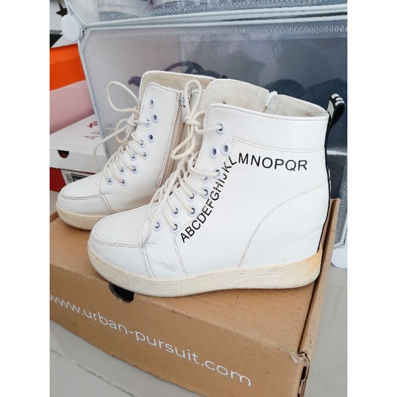 [PRELOVED] Sepatu Korean Style BlackPink Sepatu model korea