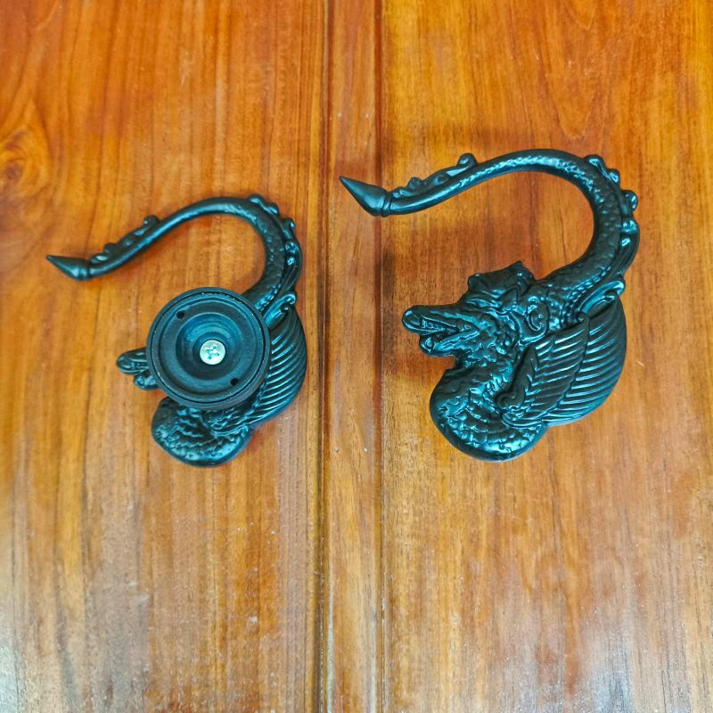 gagang pintu rumah motif naga black doff