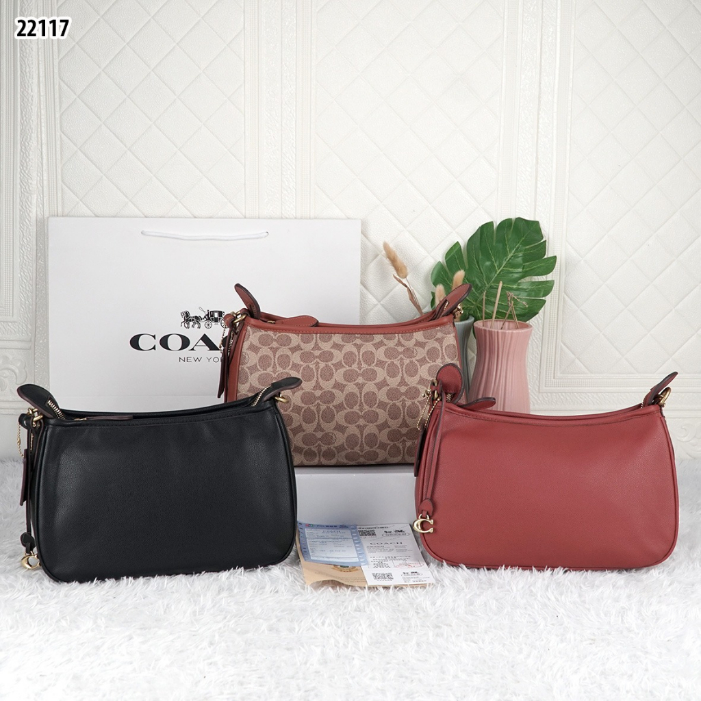 Coa Cary Crossbody 22117 (FREE PAPERBAG)