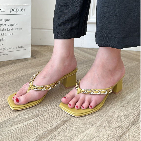Chain Heels Hak 5 cm rantai kondangan lebaran By Vanesha Wear