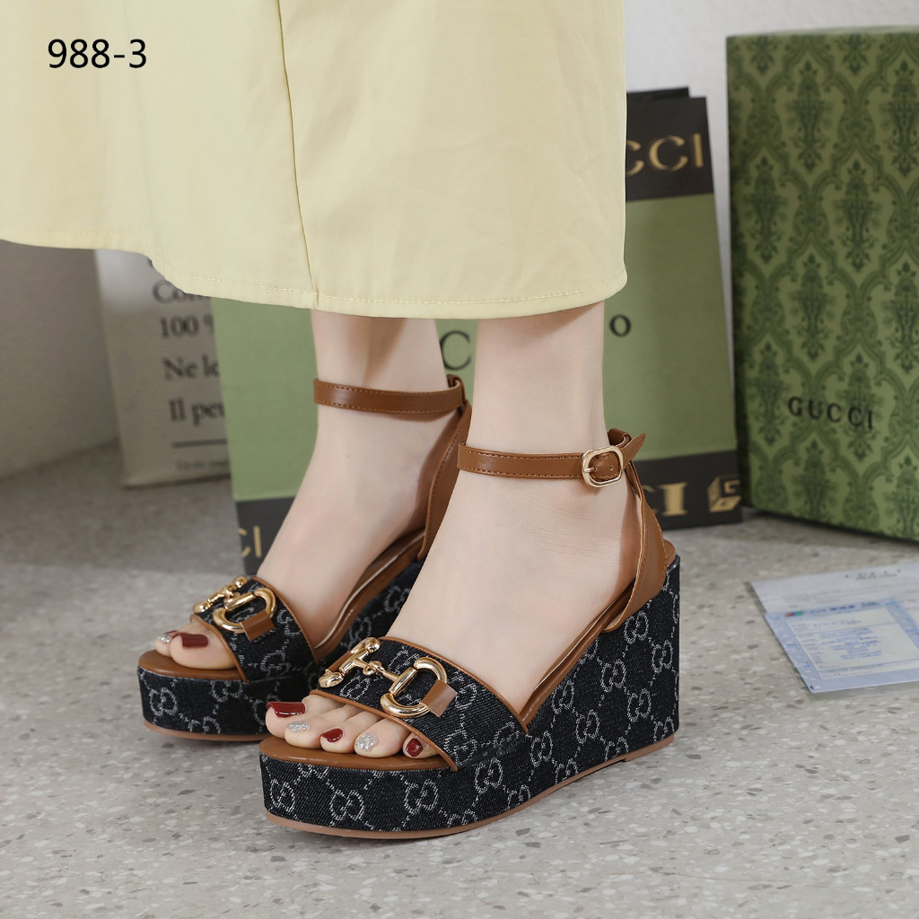 GC 988-3 GG Canvas Platform Wedges  Sandals