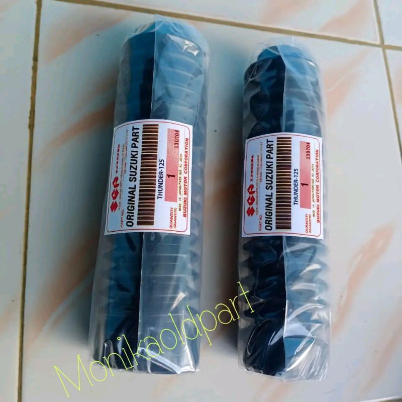 Karet Boot shock depan Suzuki Thunder 125 Karet Spiral Pelindung Shockbreaker Depan Thunder125 ORI J