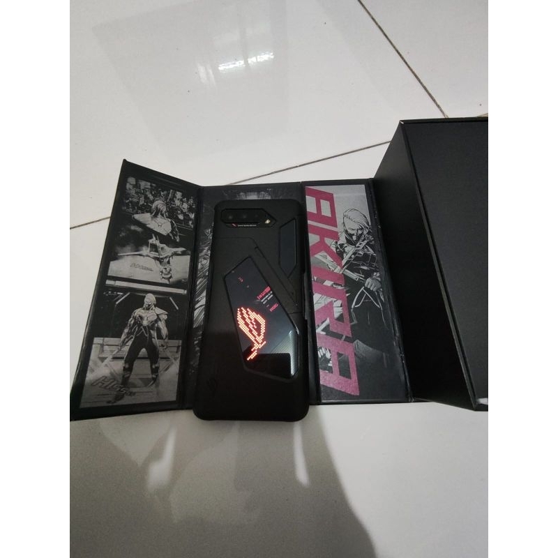 ASUS ROG PHONE 5S 8/128 SECOND/NEGO