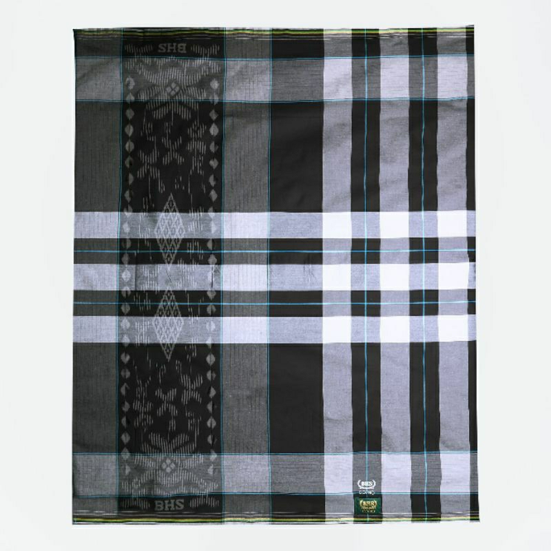 Sarung BHS Cosmo Putih Hitam Gold
