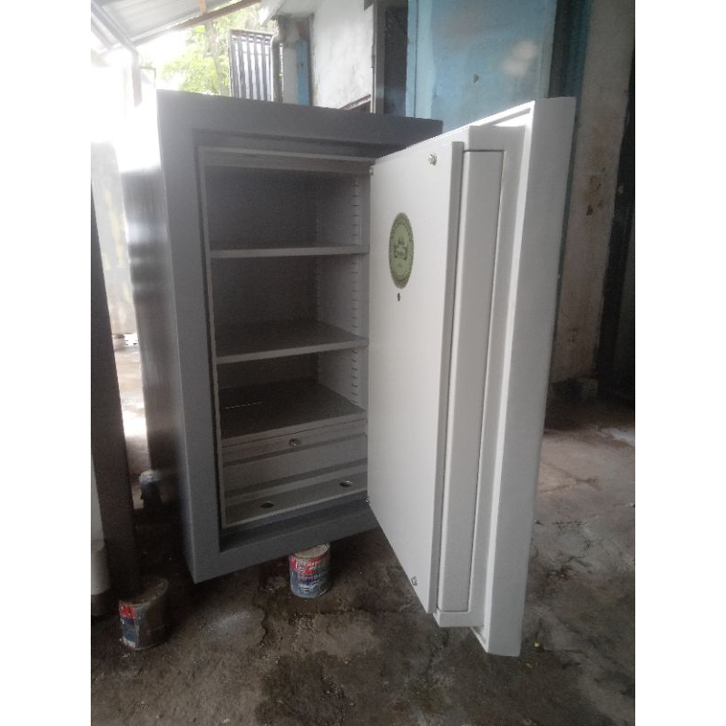 Brankas merk loids second