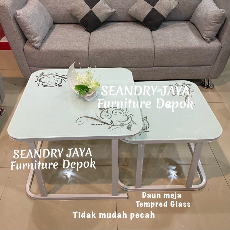 Meja Tamu minimalis Kaca Tempred cristal IMPORT CINA/tidak mudah pecah/kaki besi/putih/kekinian/mode