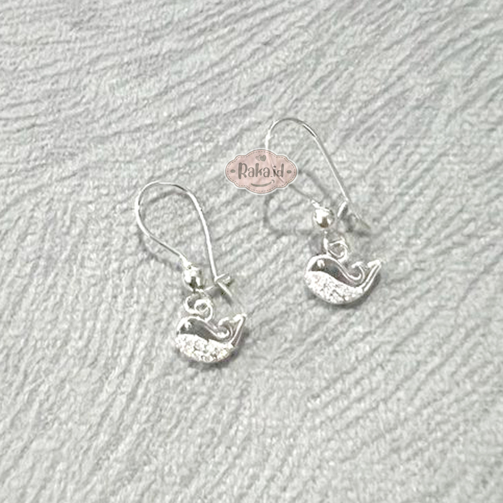 Anting Clip / Klip Motif Paus Mas Gold Perhiasan Aksesoris Wanita 707